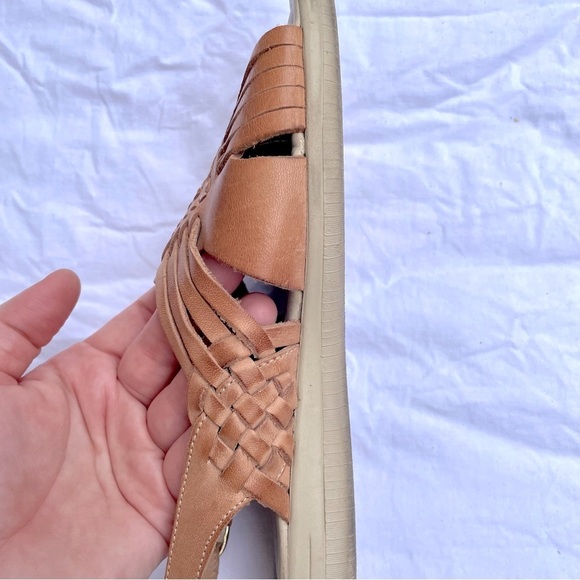 SOFTSPOTS TELA WOVEN HUARACHE LEATHER DARK BEIGE/NATURAL SANDALS SIZE 6W - Picture 5 of 11